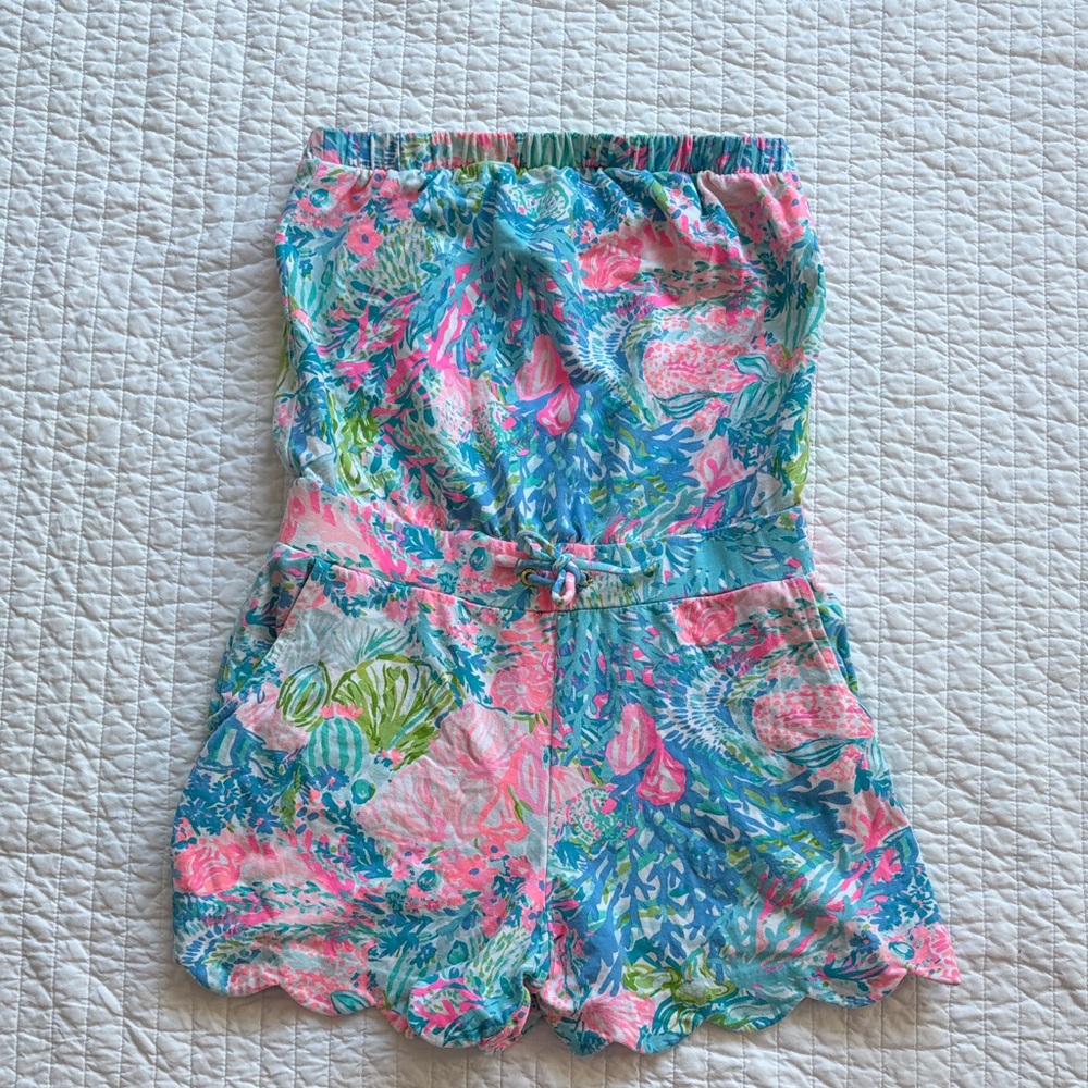 Lilly Pulitzer Tropical Print coverup size medium.